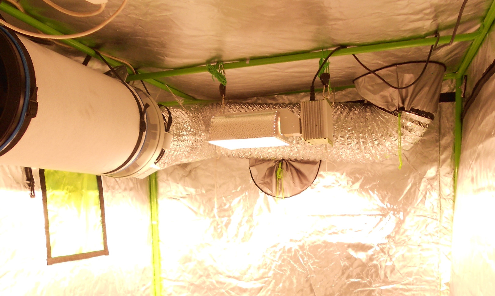 extract fan - Copy.jpg
