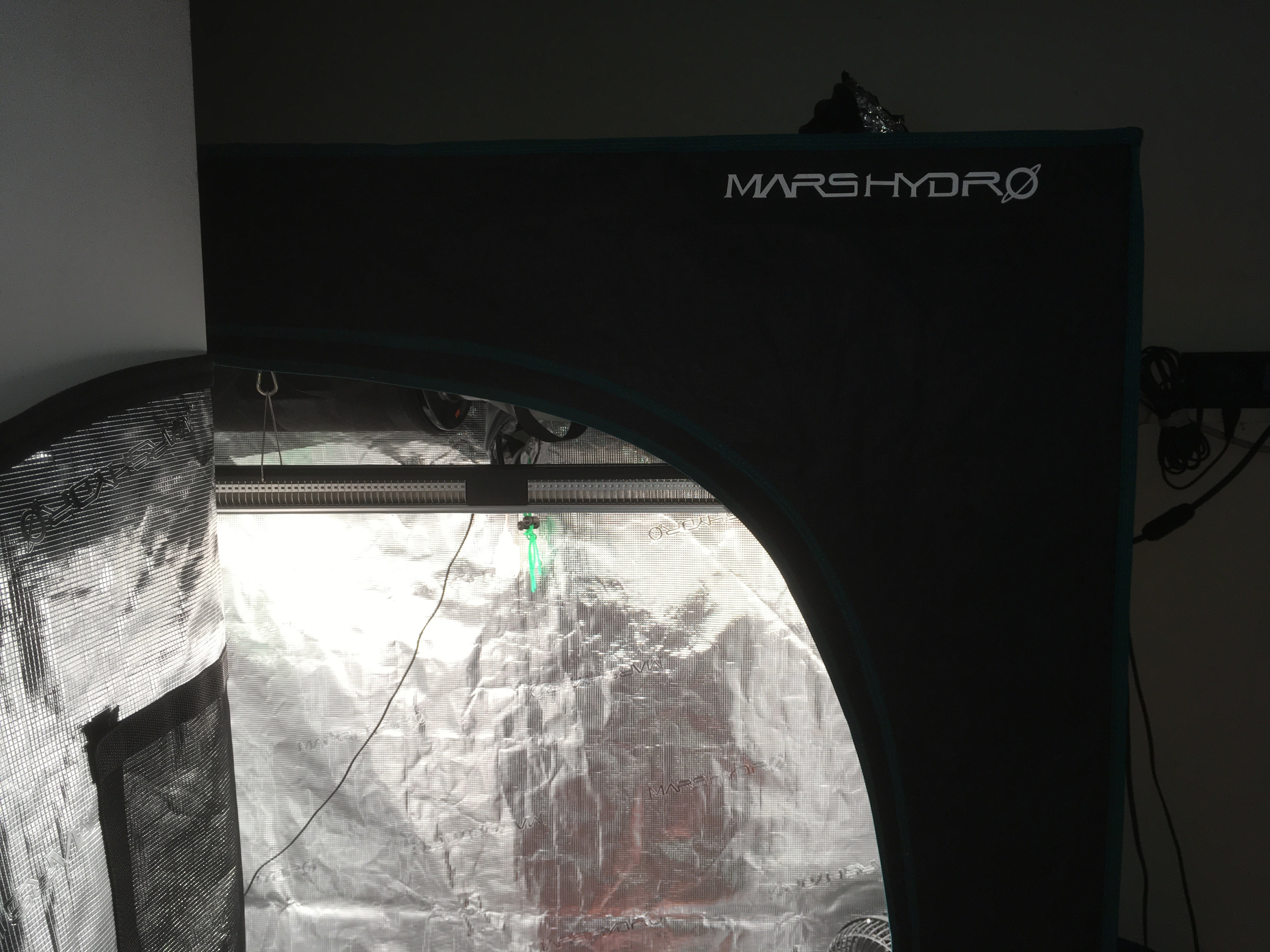 mars tent:led 2.jpg