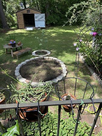 Click image for larger version

Name:	bakyard rings copy.jpg
Views:	339
Size:	679.0 KB
ID:	405065