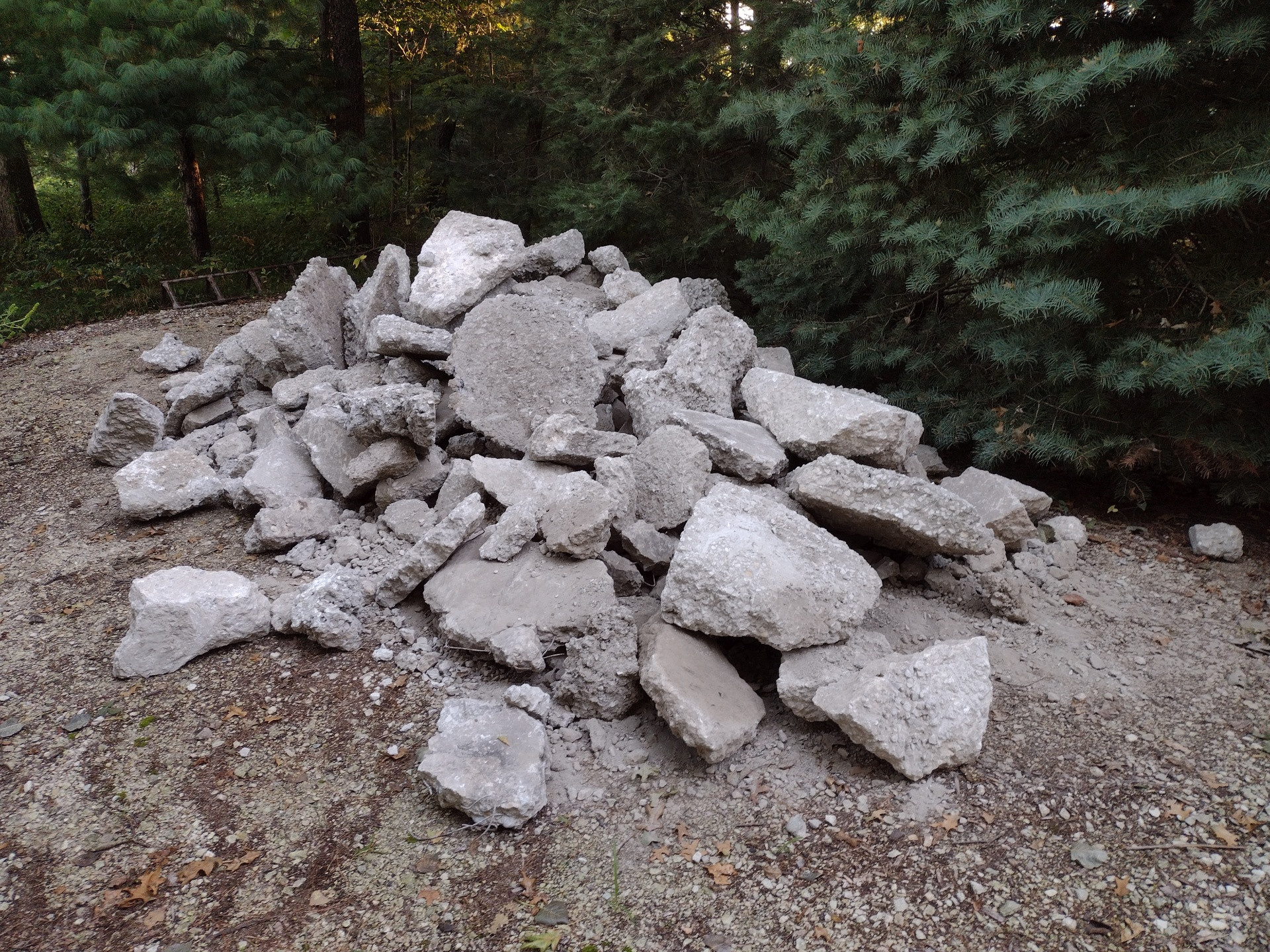 Click image for larger version

Name:	Rock pile 2.jpg
Views:	352
Size:	1.28 MB
ID:	575095