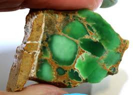 Click image for larger version

Name:	variscite.jpg
Views:	502
Size:	17.1 KB
ID:	582356