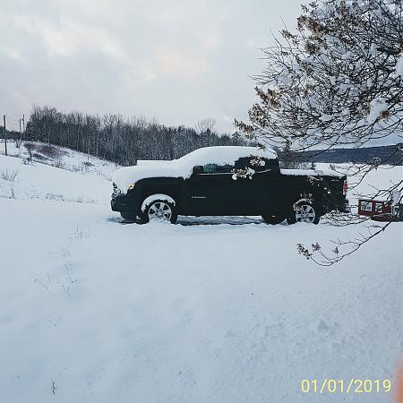 Click image for larger version

Name:	snowy truck.jpg
Views:	136
Size:	784.3 KB
ID:	280800